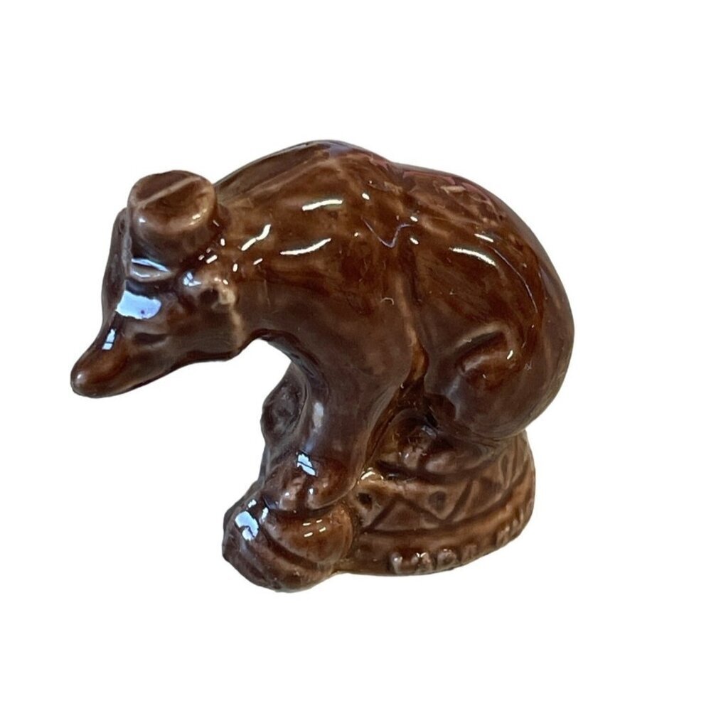 Wade Whimsies Red Rose Tea Brown Bear Figurine Glazed Porcelain England